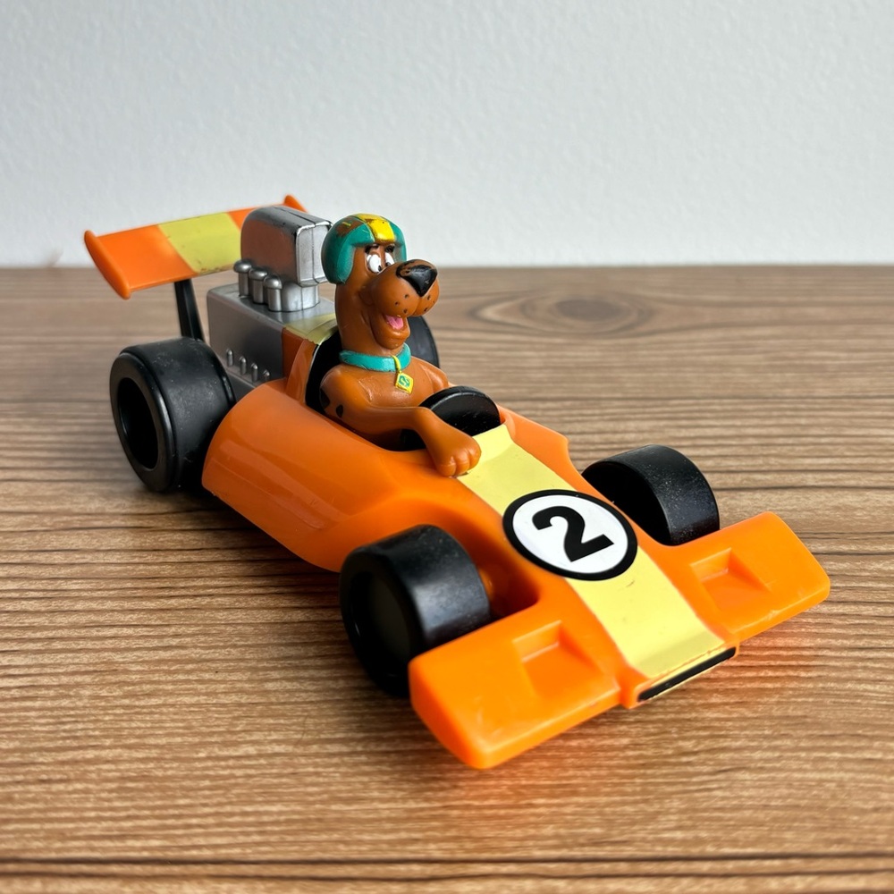 2000 Scooby Doo Race Car Toy
